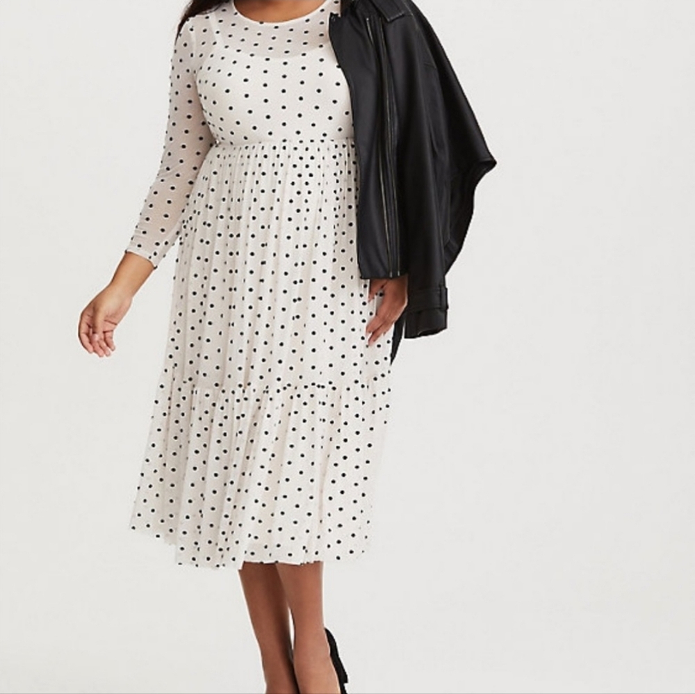 Worn 1x Torrid Ivory Polka Dot Mesh Tiered Ruffle Midi Dress - Picture 3 of 8